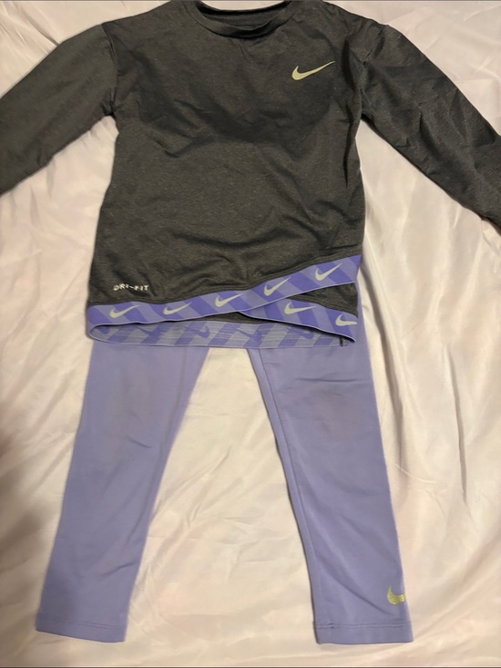 Nike Other - Nike Gray Top & Lavender Leggings Girls' Active Set
